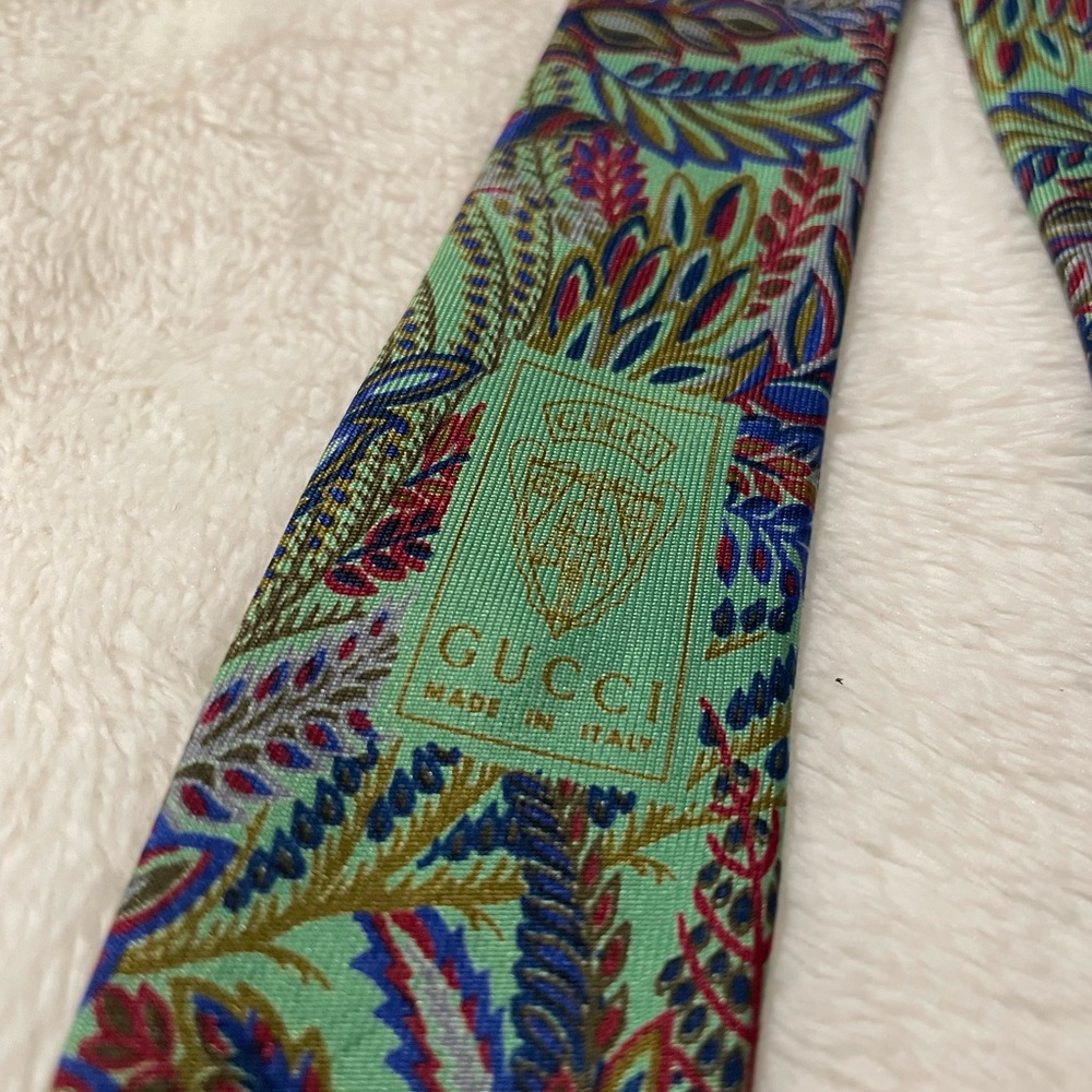 Gucci Vibrant Patterned Silk Tie
